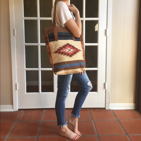 Handbags - ⚡️⚡️LAST ITEM▫️Brown Boho Beaded Tote
